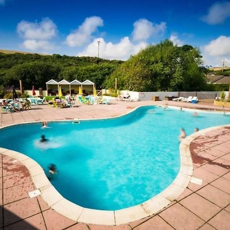 Newquay Bay Porth Caravan Hotell Eksteriør bilde